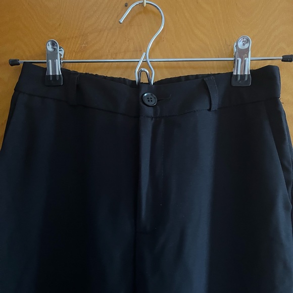 Black pants - Picture 2 of 3